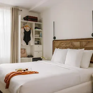 4* Hotel Yelo Belle Epoque Powered By Sonder