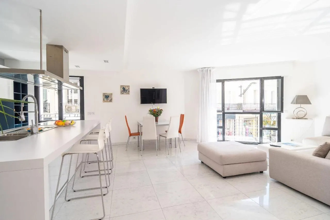 Cannes Rue D'Antibes Premium 2 Bdr 2 Baths Exclusive Olam Properties Apartment