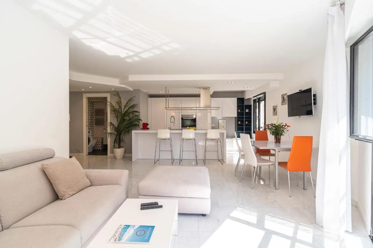 Cannes Rue D'Antibes Premium 2 Bdr 2 Baths Exclusive Olam Properties